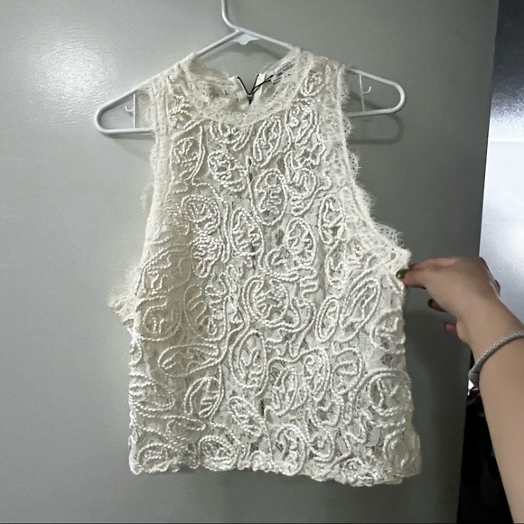 Zara Cream Vest - Picture 1 of 4